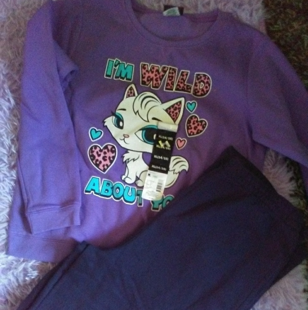 Girl's size XL 14/15 new